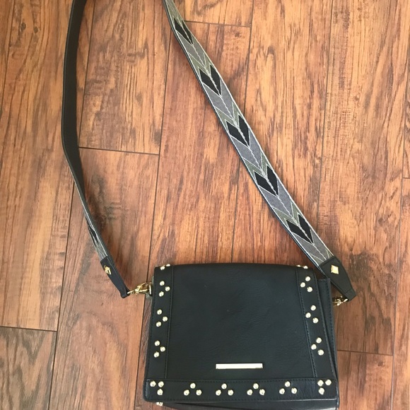 Steve Madden Handbags - Steve Madden purse